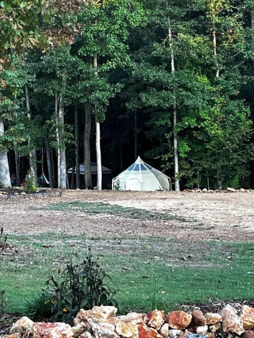 The Pisces-A Stargazing, Luxury Glamping Tent Rogersville Extérieur photo
