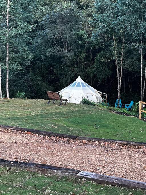 The Pisces-A Stargazing, Luxury Glamping Tent Rogersville Extérieur photo