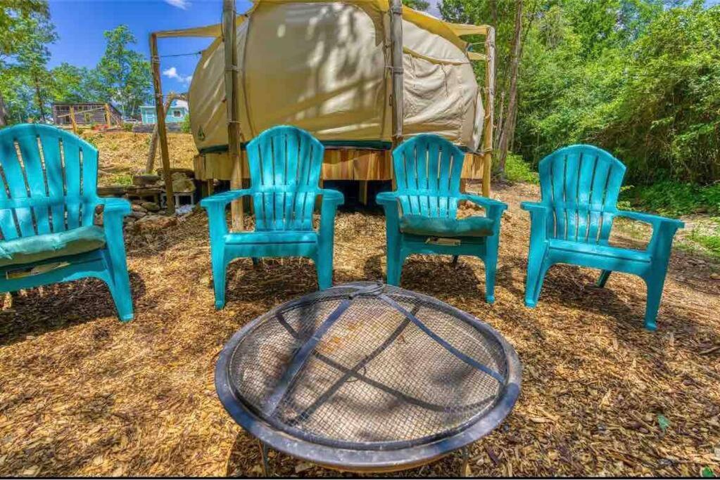 The Pisces-A Stargazing, Luxury Glamping Tent Rogersville Extérieur photo