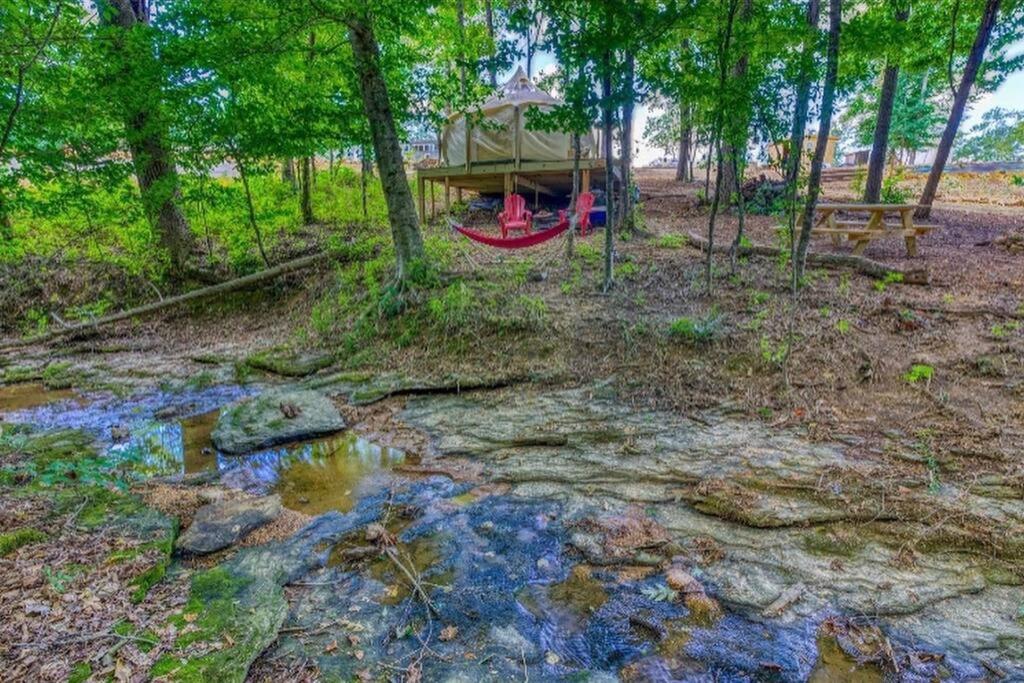 The Pisces-A Stargazing, Luxury Glamping Tent Rogersville Extérieur photo